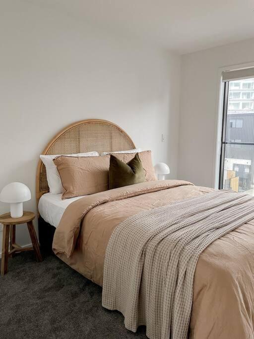 Chic City Centre Townhouse Крайстчърч Екстериор снимка